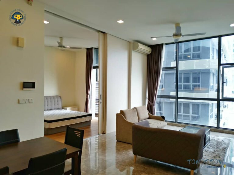 マレーシア・クアラルンプール・不動産賃貸のtomorrow、クアラルンプールの物件賃貸 ラマンセイロンコンドミニアム 入り口 物件写真を提供