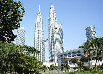 マレーシア・クアラルンプール・不動産管理のtomorrow、観光地名 KLCCの実景写真を提供