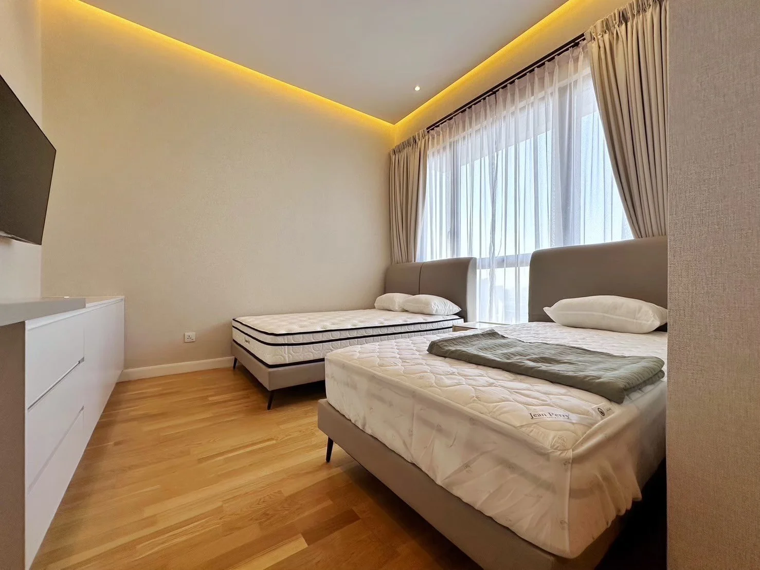AWH_Cochrane_Bedroom