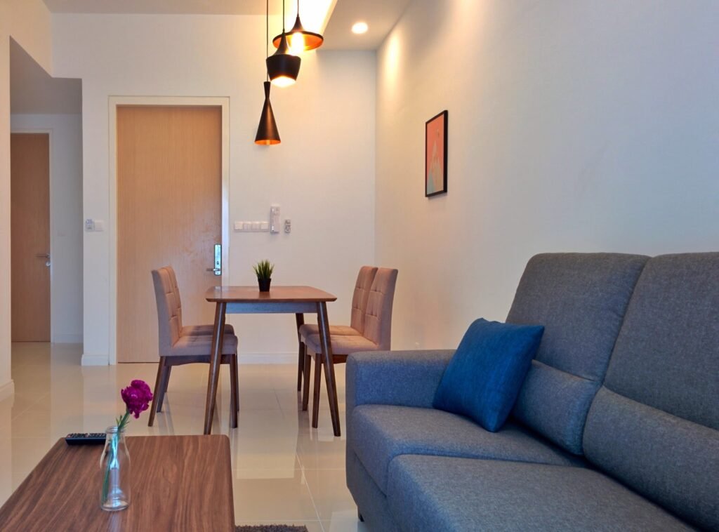 AWH_DTR_Living Room