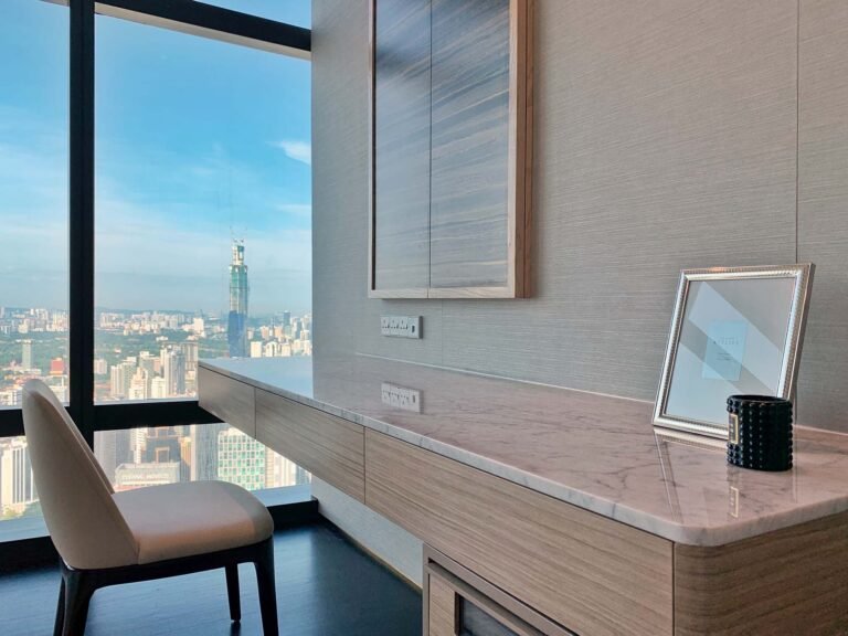 AWH_FS_1_Bedroom