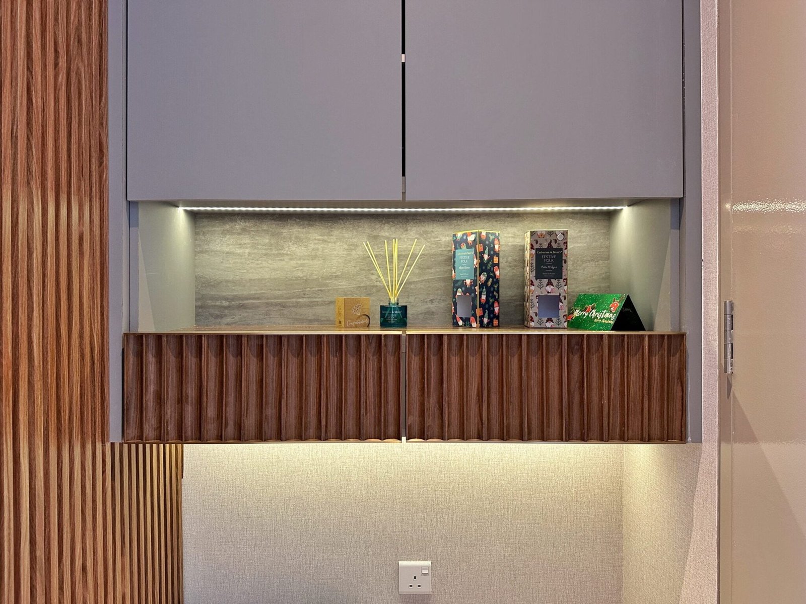 AWH_Lucentia_Cabinet