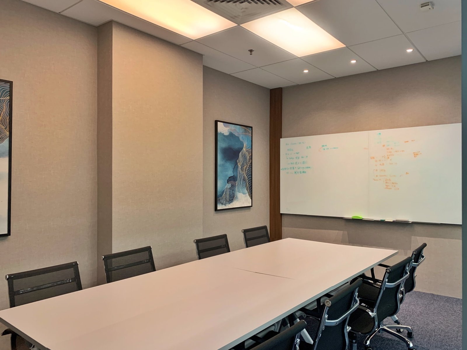 AWH_Meeting Room