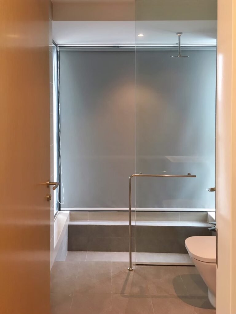 AWH_SSR_Bathroom