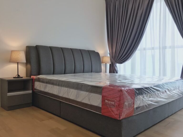AWH_SSR_Bedroom