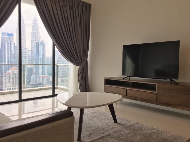 AWH_SSR_Living Room