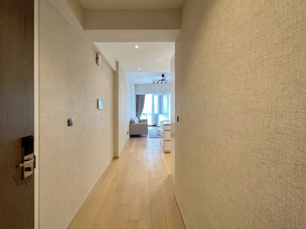 AWH_Star Residence_2_Corridor
