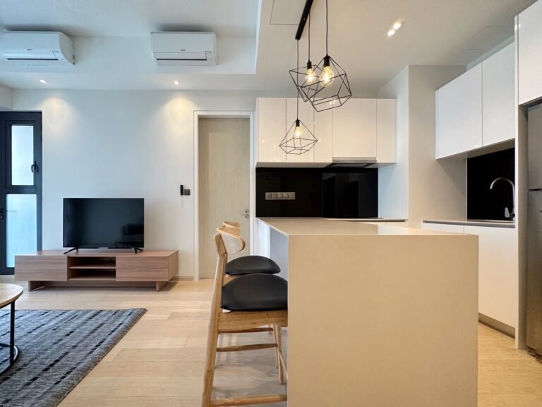 AWH_Star Residence_2_Dining
