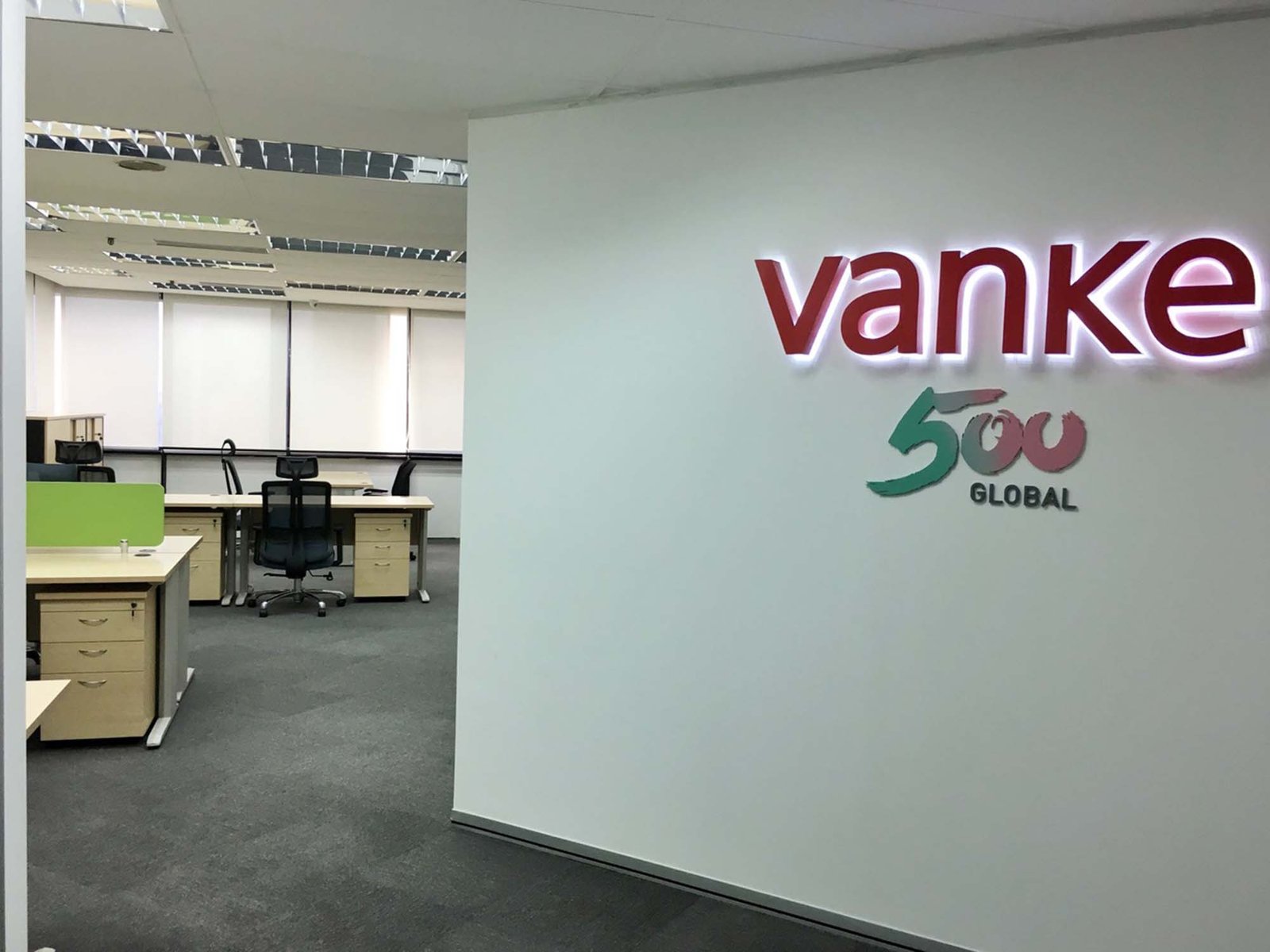 AWH_Vanke_Signage