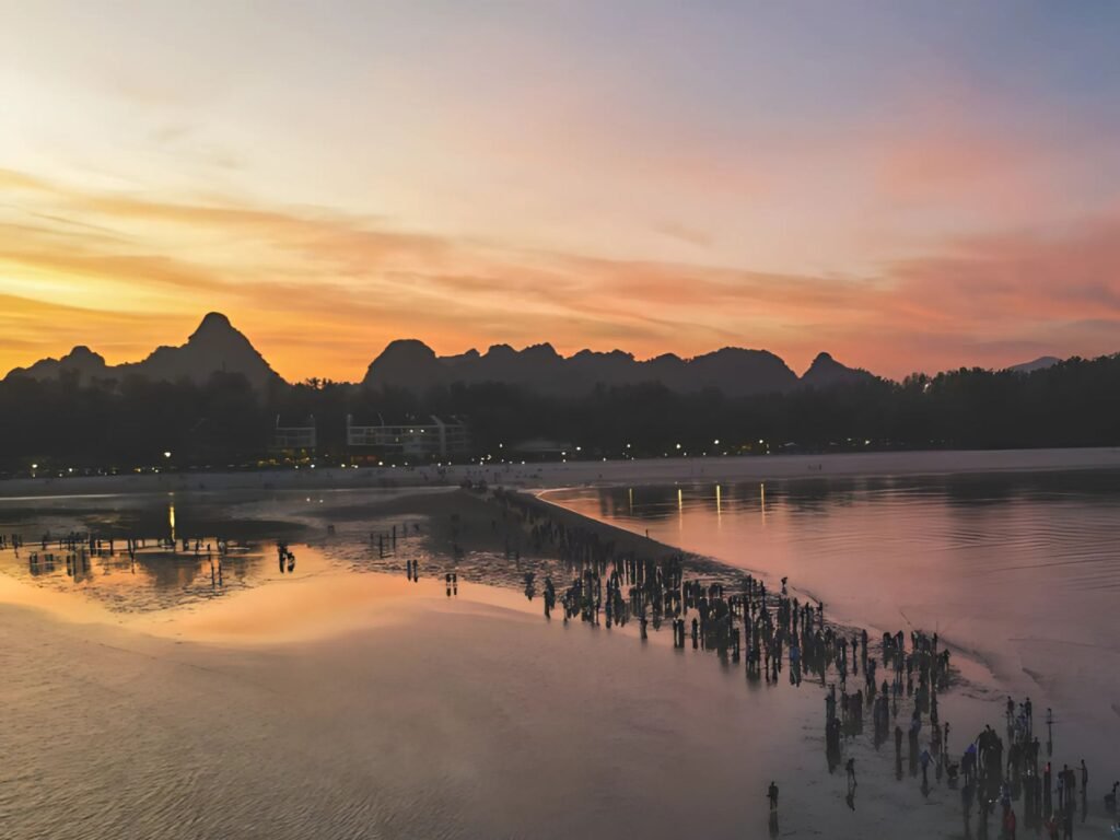 マレーシア・ラカウィ・不動産売買のtomorrow、ラカウィの物件売買 クラリッサ・トロピカーナ 観光地名 タンジュン・ルー・ビーチ 物件写真を提供