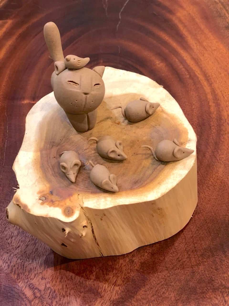 kl-tomo-moo-clay-handmade-cat-1