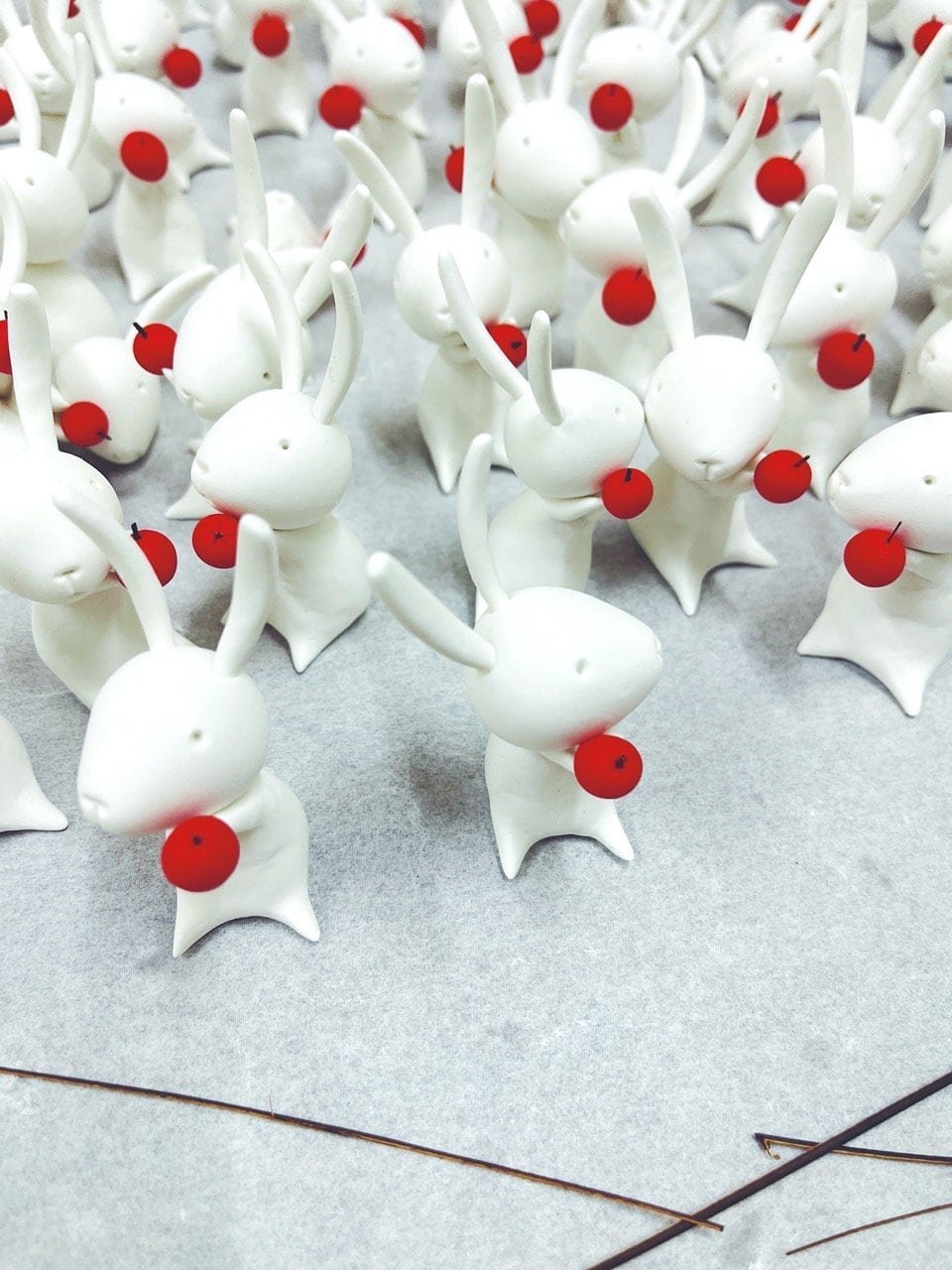 kl-tomo-moo-clay-handmade-rabbit-1