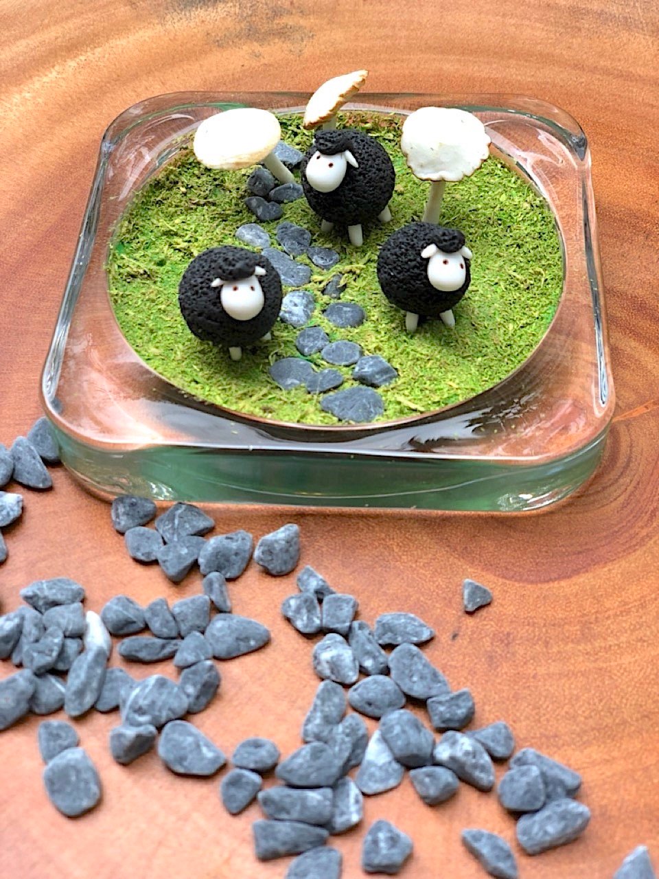 kl-tomo-moo-clay-handmade-sheep-moo-yang-1